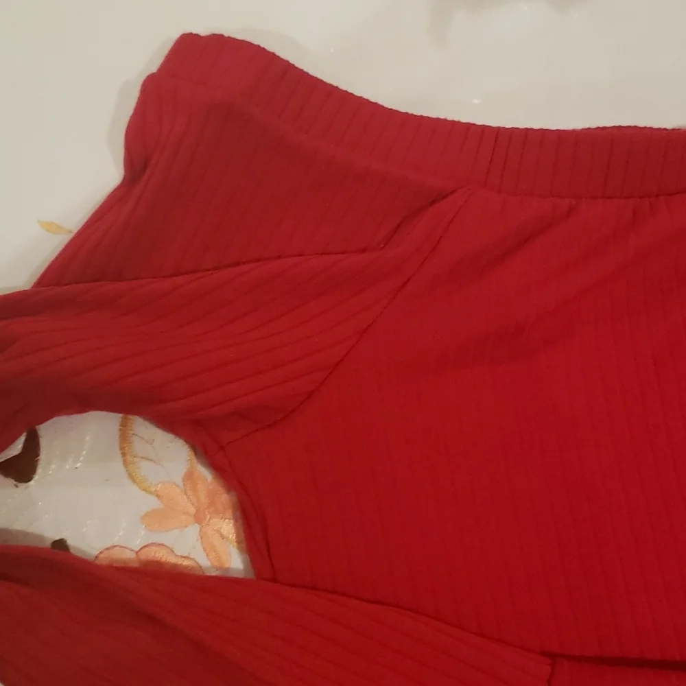 Red off the shoulder top - Picture 3 of 5